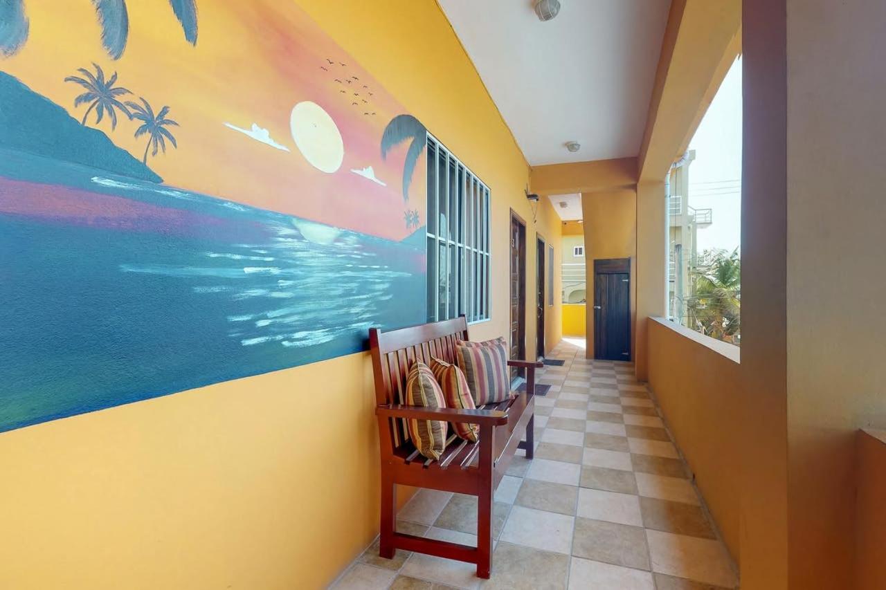 Laguna Hotel San Pedro  Exterior photo